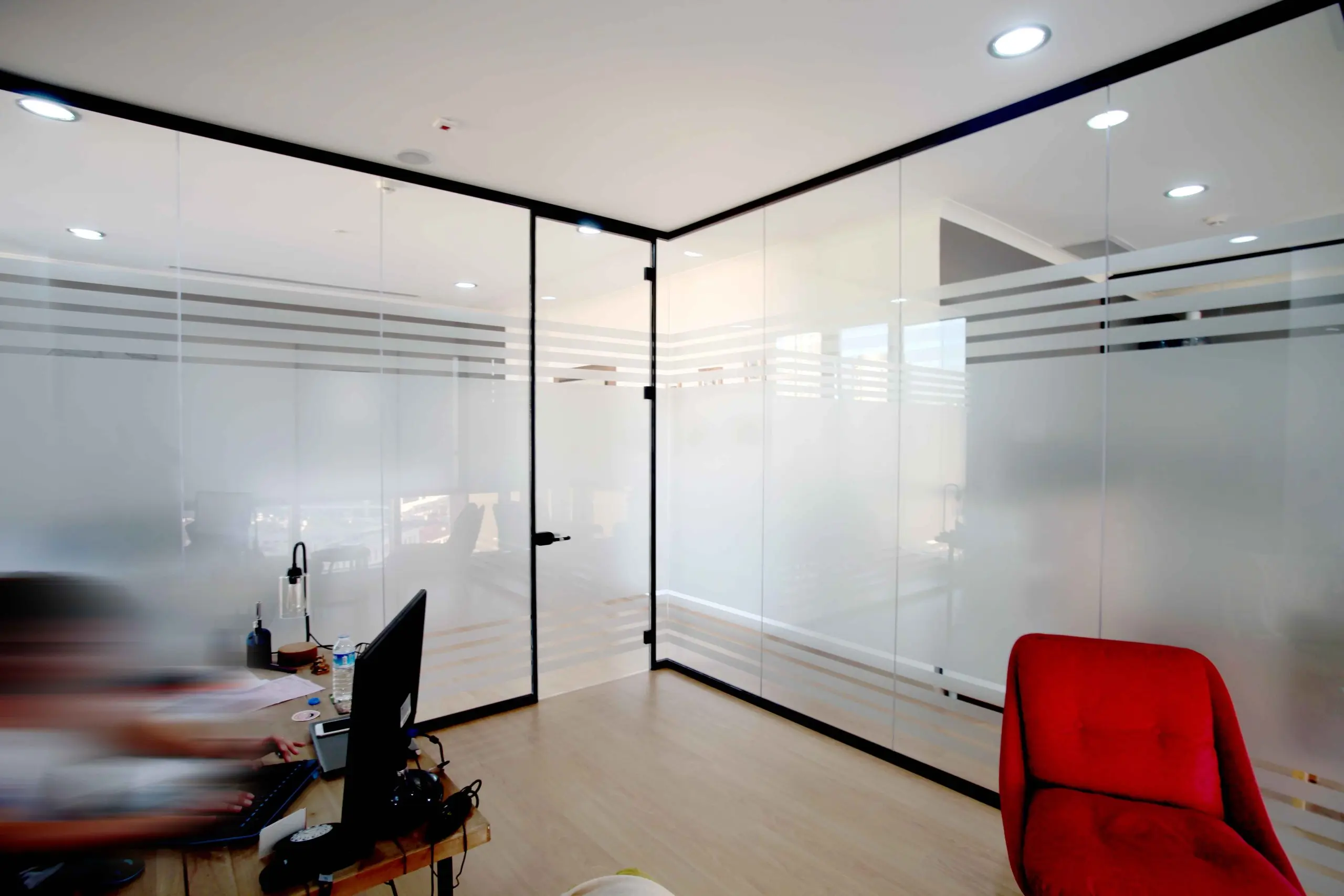 Arel Yangın - Görsel 1